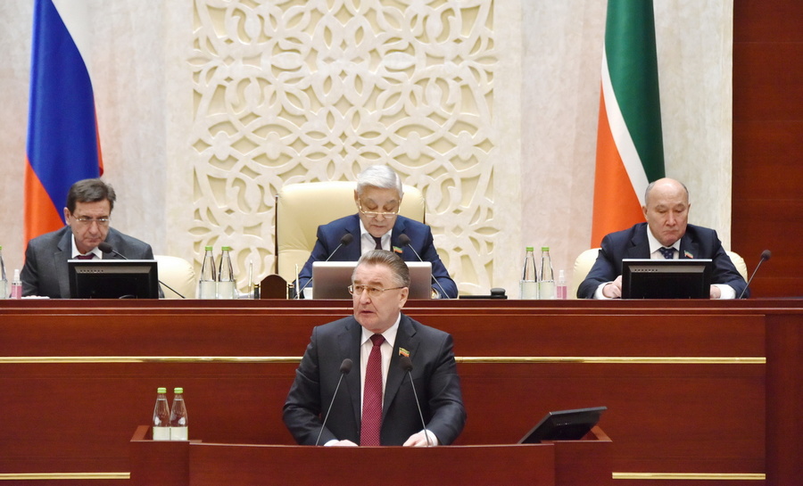 Государственный Совет внес изменения в Конституцию Республики Татарстан
